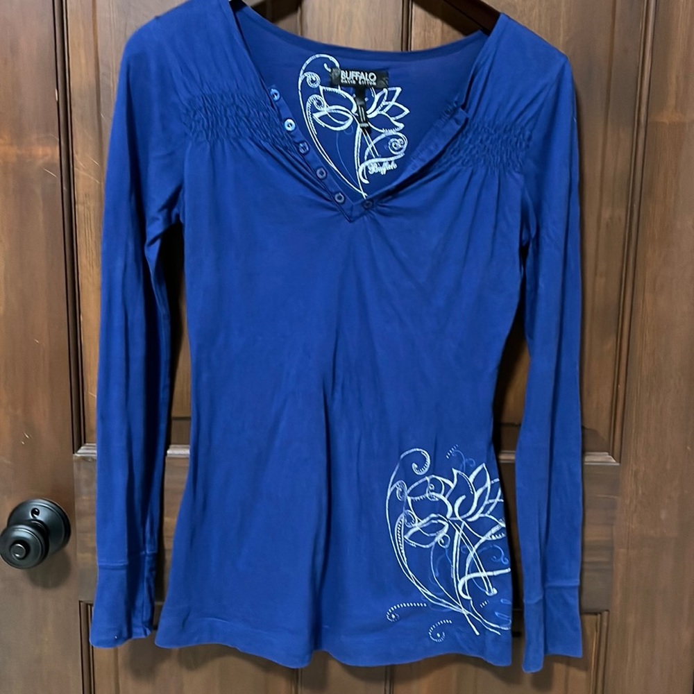 Buffalo David Button Blue Top
